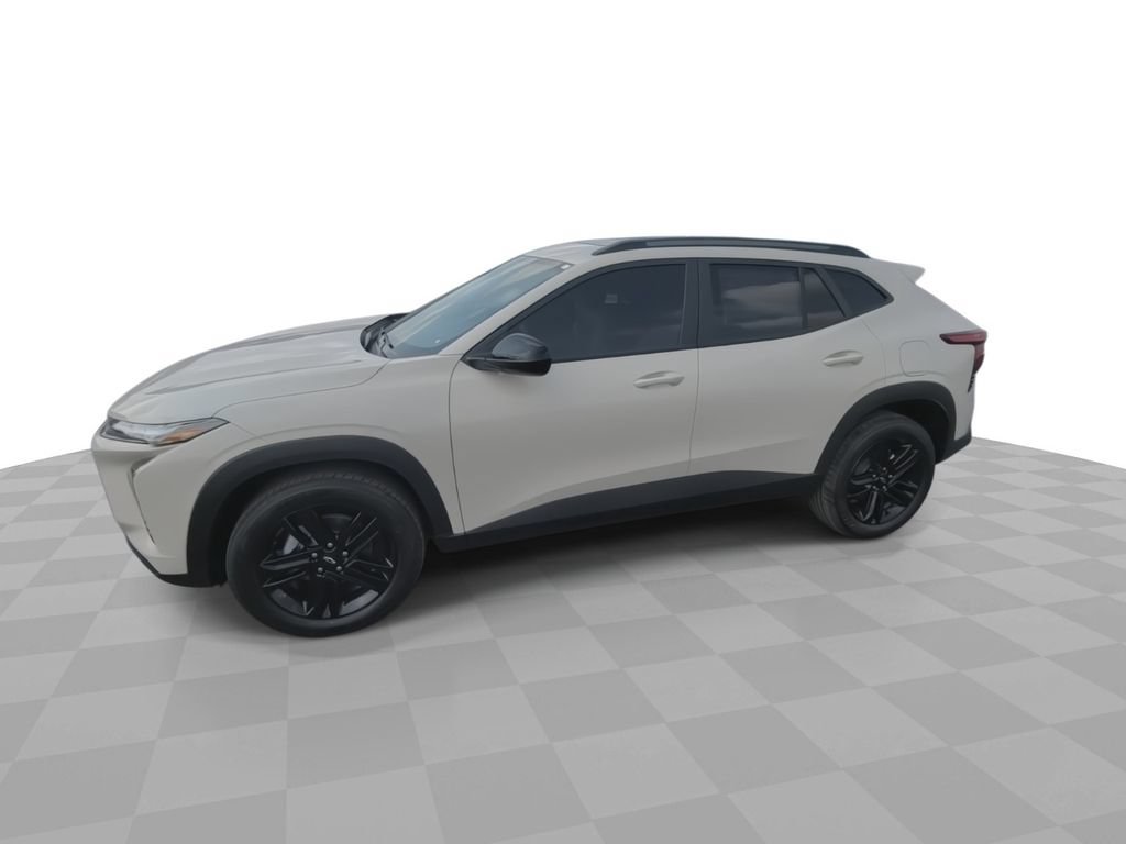 New 2026 Chevrolet Trax ACTIV w/ Sunroof Package FWD image 4