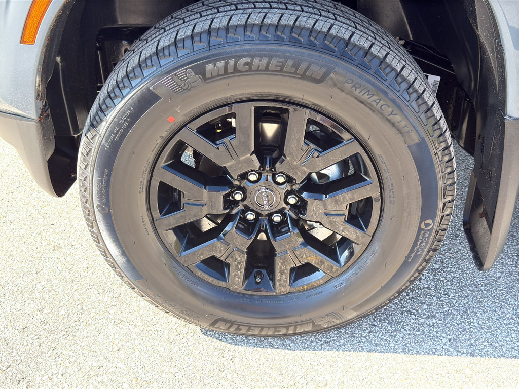 New 2026 Nissan Frontier SV AWD/4WD image 9