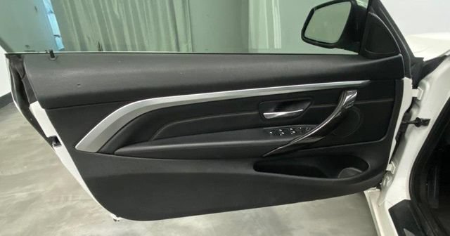 Used 2018 BMW 430i xDrive Convertible AWD/4WD image 39