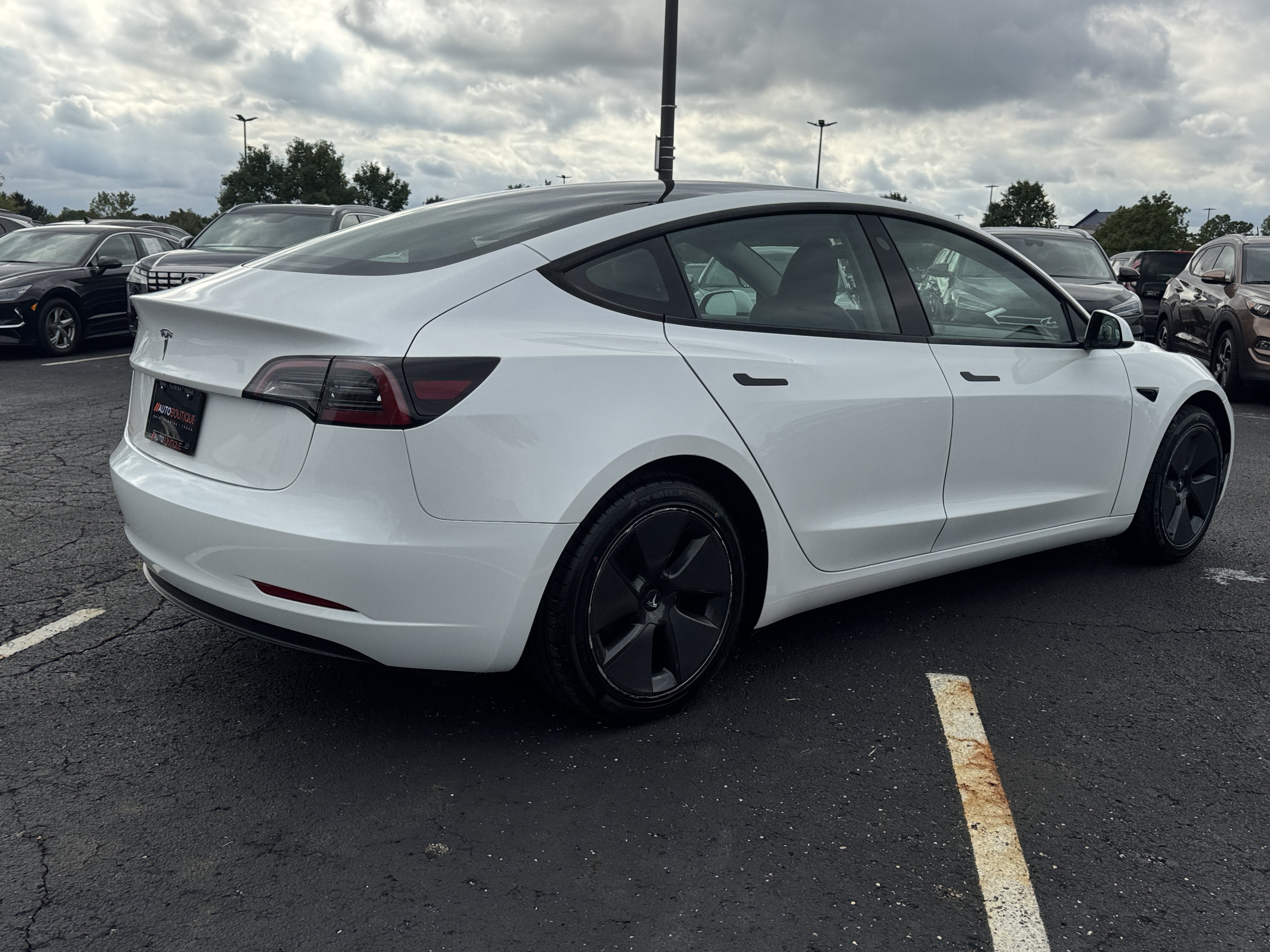 Used 2023 Tesla Model 3 Standard Range RWD image 12