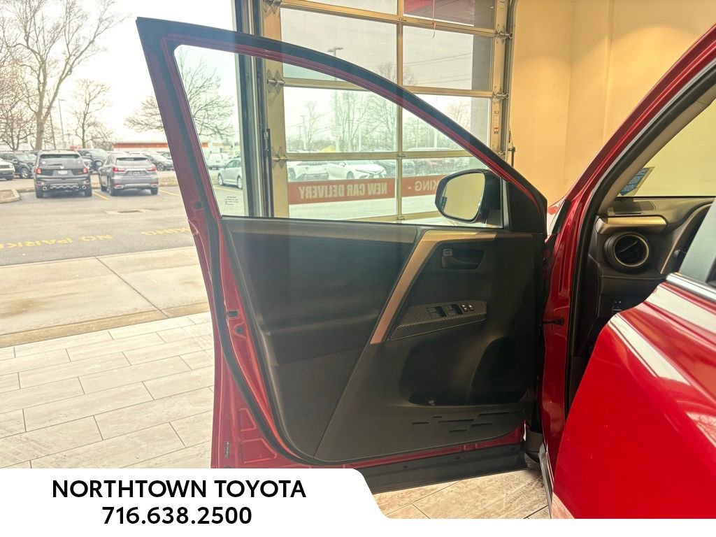 Used 2013 Toyota RAV4 XLE w/ Preferred Accessory Pkg image 24