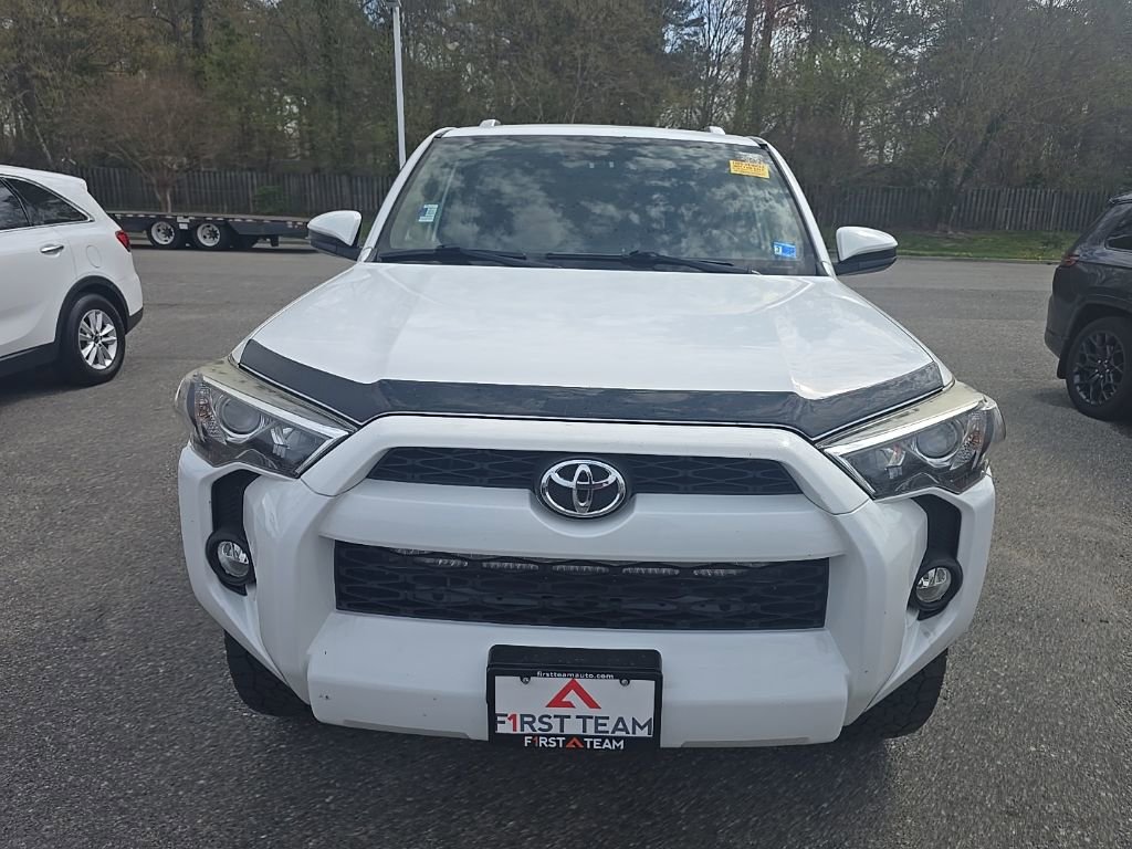 Used 2016 Toyota 4Runner SR5 image 2