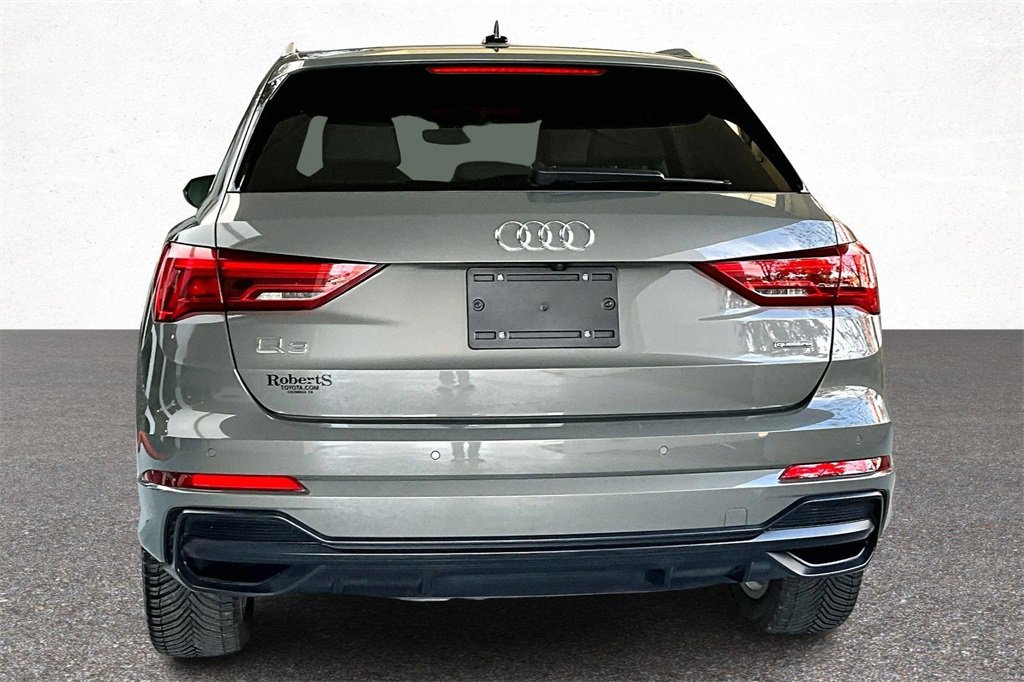 Used 2020 Audi Q3 2.0T Premium Plus w/ Premium Plus Package image 5