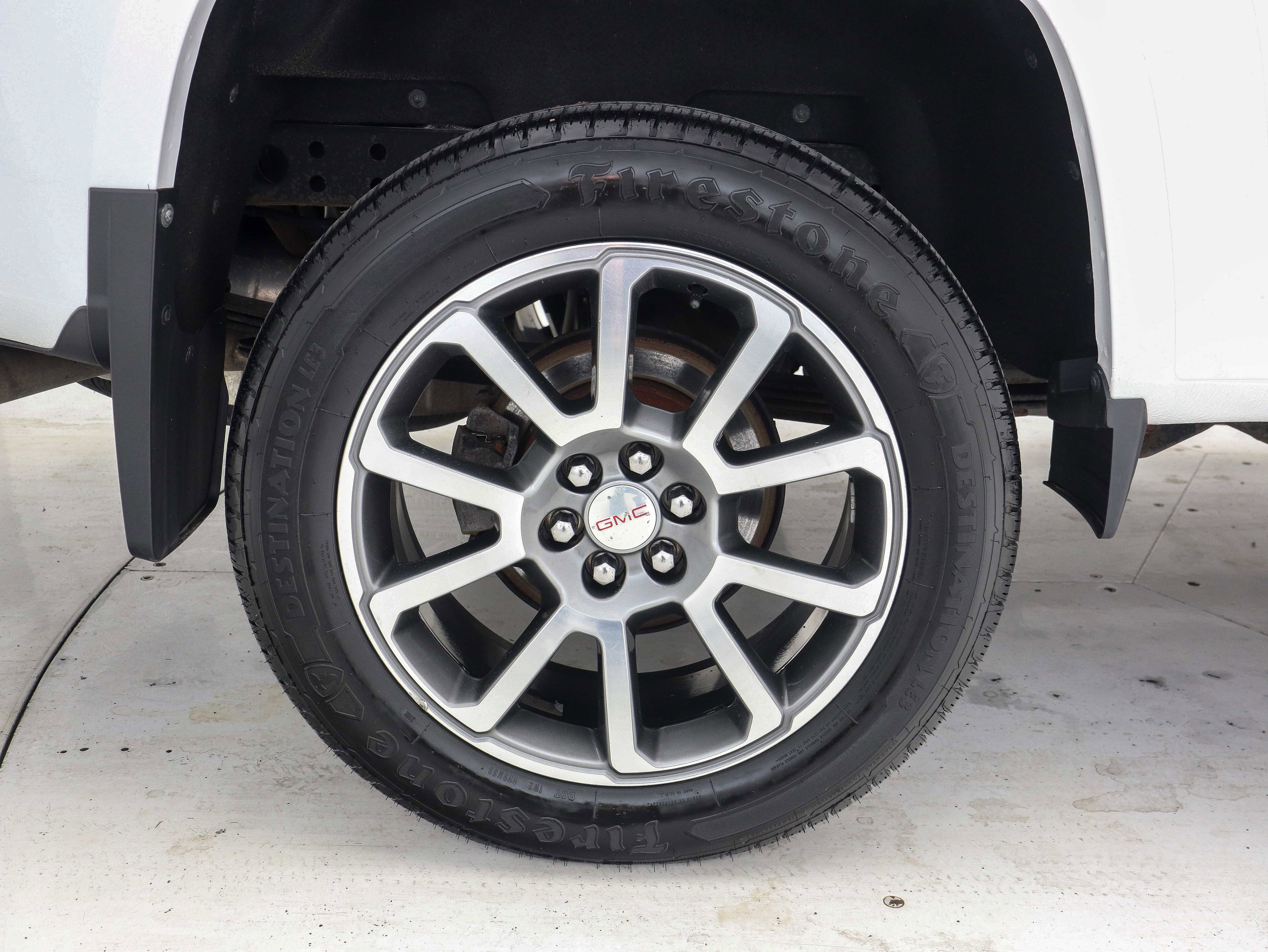 Used 2018 GMC Canyon Denali image 32