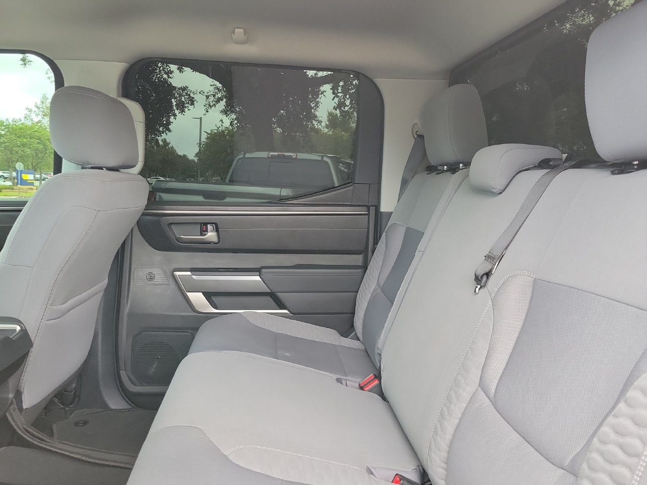 Used 2024 Toyota Tundra SR5 w/ SR5 Convenience Package AWD/4WD image 11