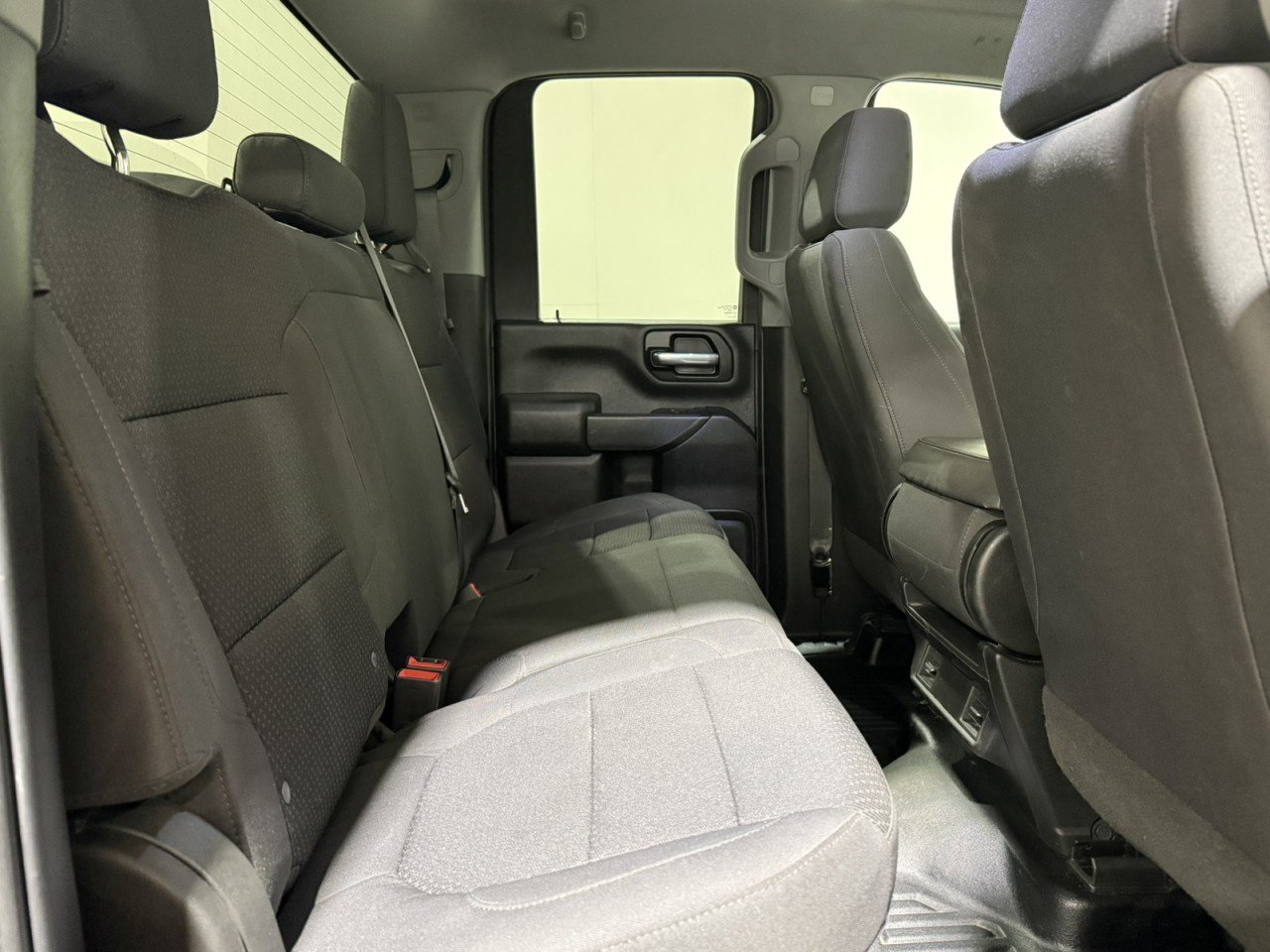 Used 2022 GMC Sierra 2500 Pro w/ Convenience Package image 13