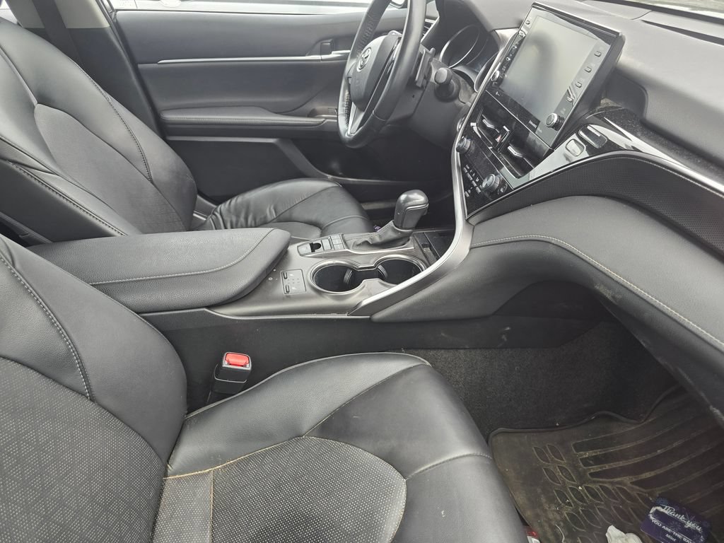 Used 2023 Toyota Camry XSE w/ Cold Weather Package FWD image 16