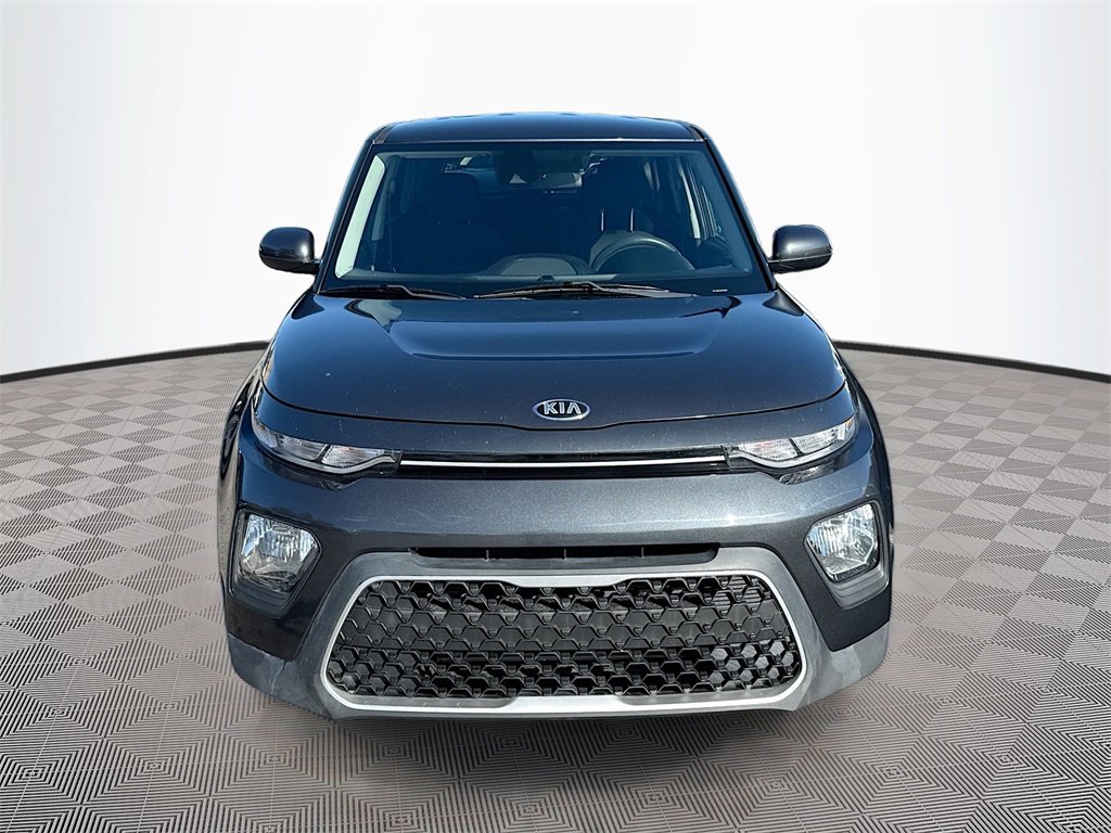 Used 2021 Kia Soul S image 2