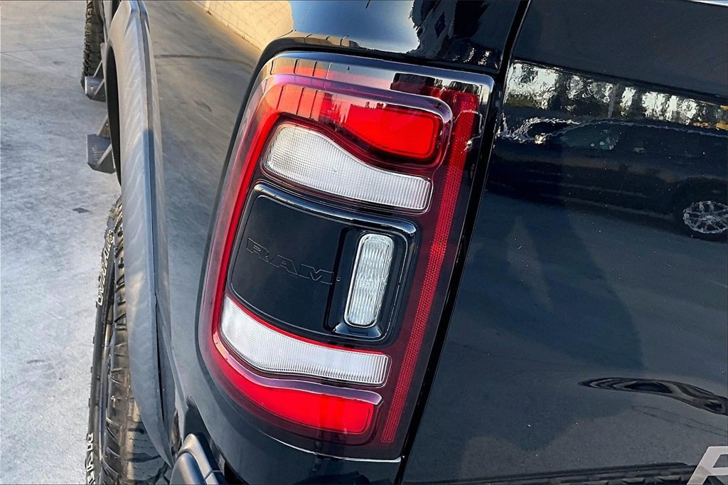 Used 2019 RAM 2500 Power Wagon image 32