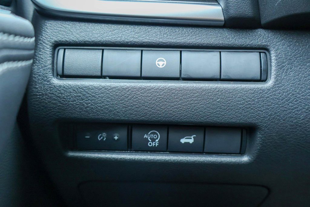 New 2026 Nissan Rogue SV image 15