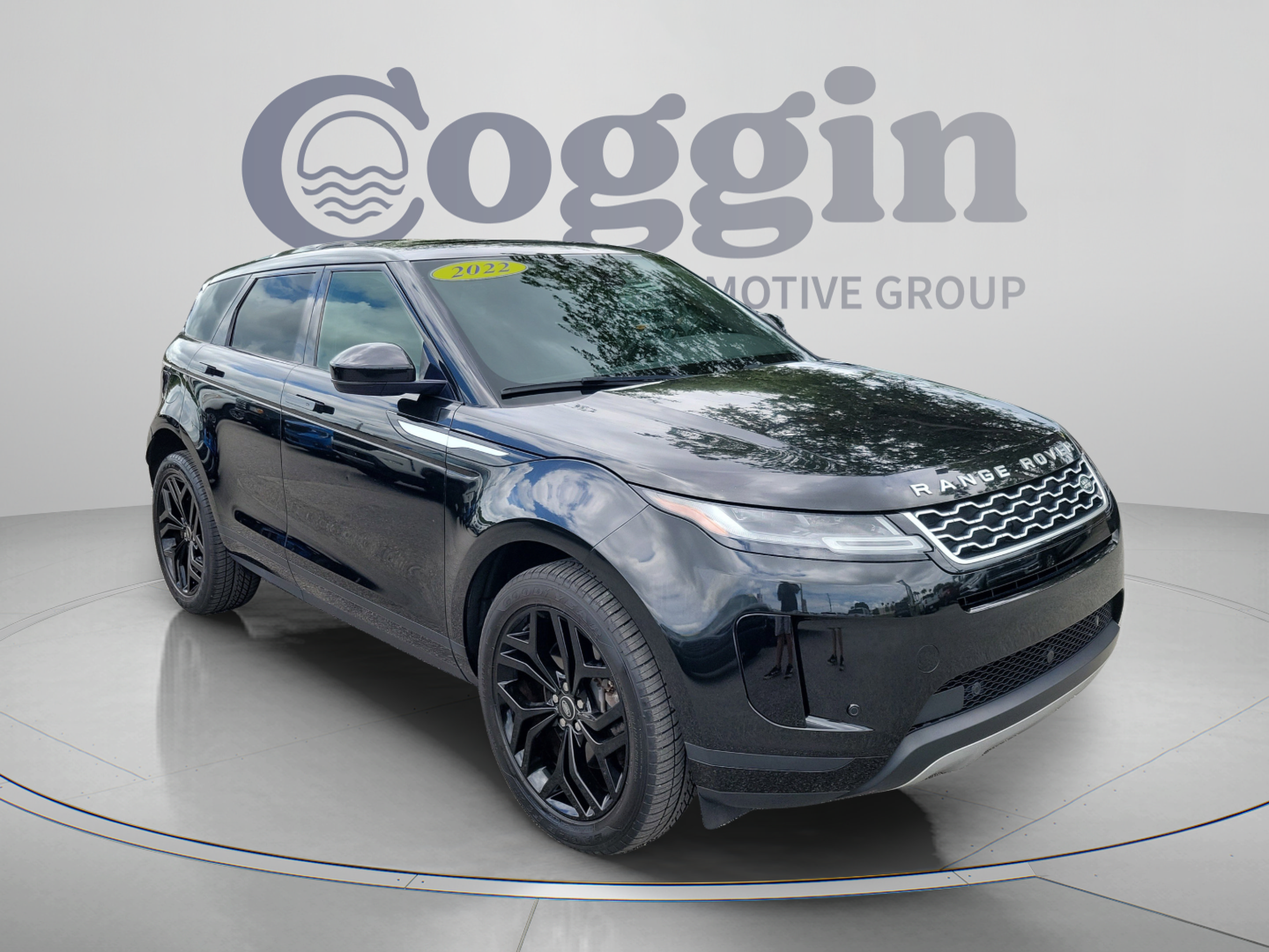 Used 2022 Land Rover Range Rover Evoque SE AWD/4WD image 4