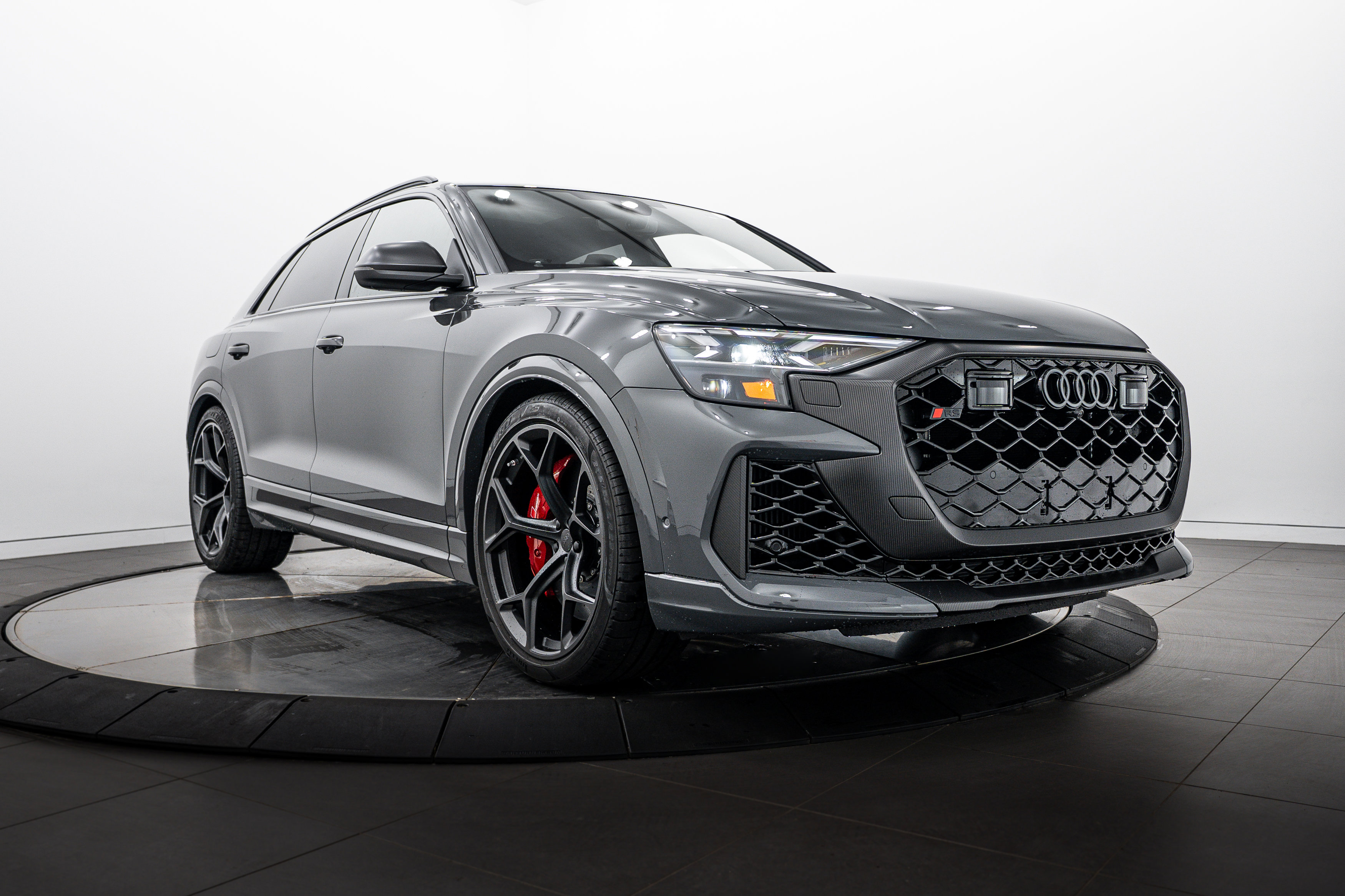 New 2026 Audi RS Q8 performance