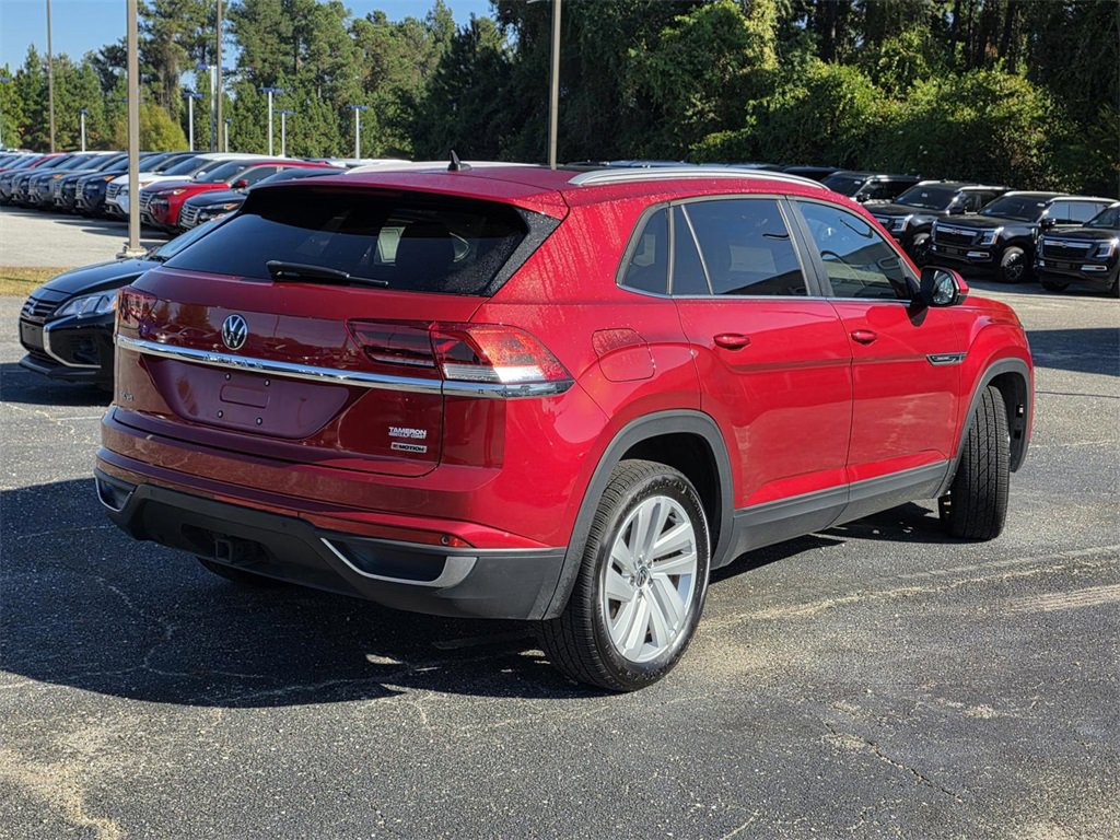 Used 2020 Volkswagen Atlas Cross Sport SE w/ Panoramic Sunroof Package image 6