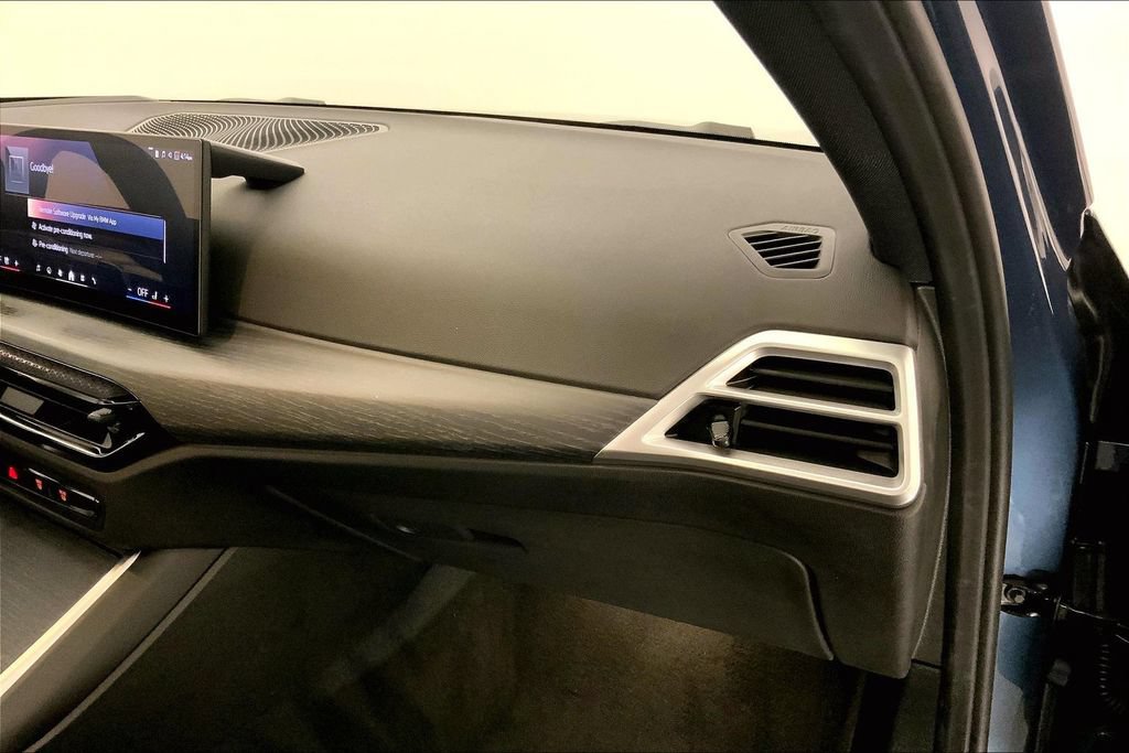 Used 2025 BMW 330i Sedan RWD image 22