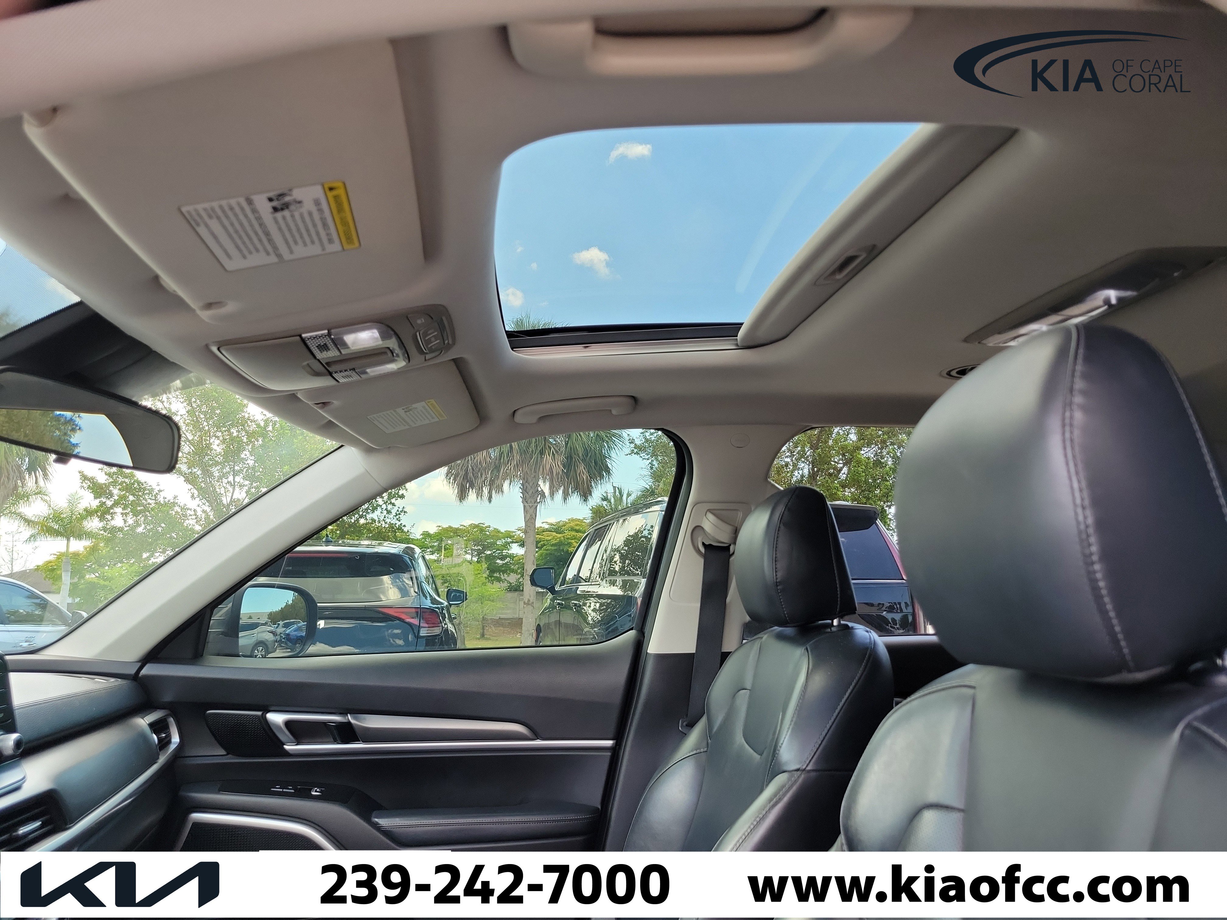 Used 2020 Kia Telluride S w/ S 8 Passenger Seating Package AWD/4WD image 24