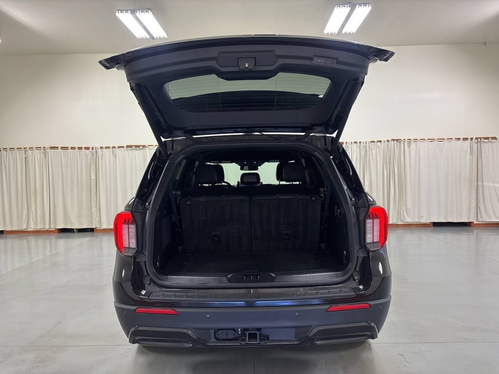 Used 2025 Ford Explorer ST-Line w/ Premium Package AWD/4WD image 17