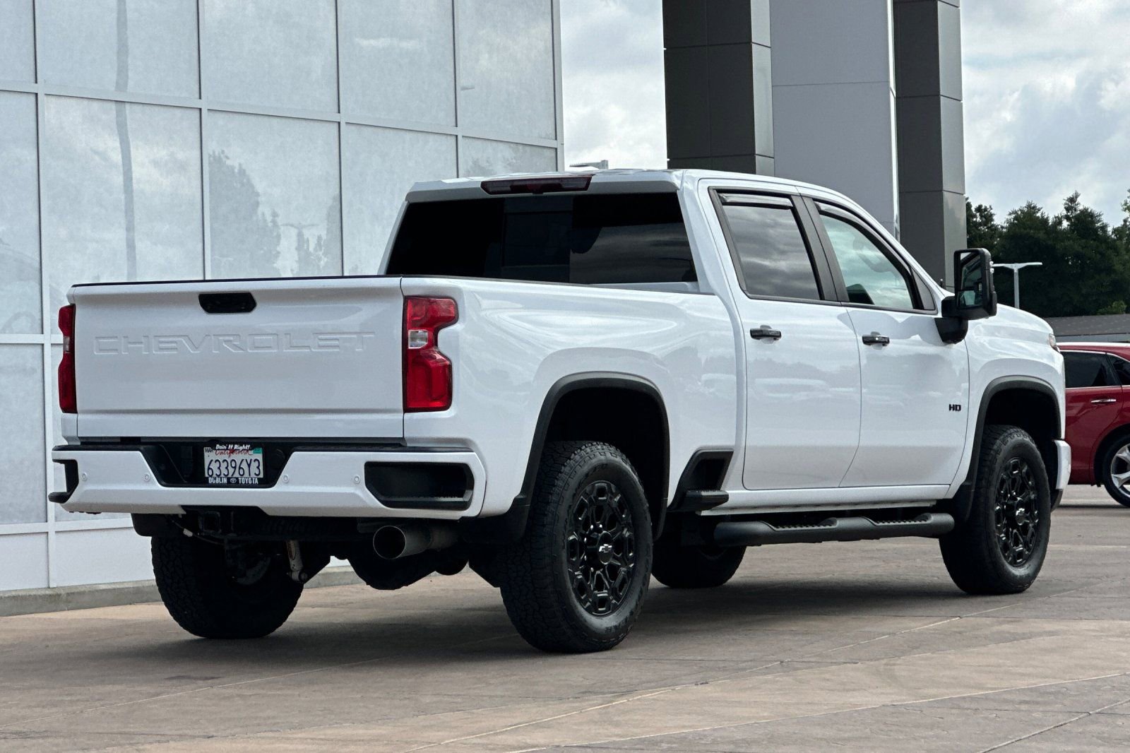 Used 2024 Chevrolet Silverado 2500 LT w/ Z71 Sport Edition AWD/4WD image 4