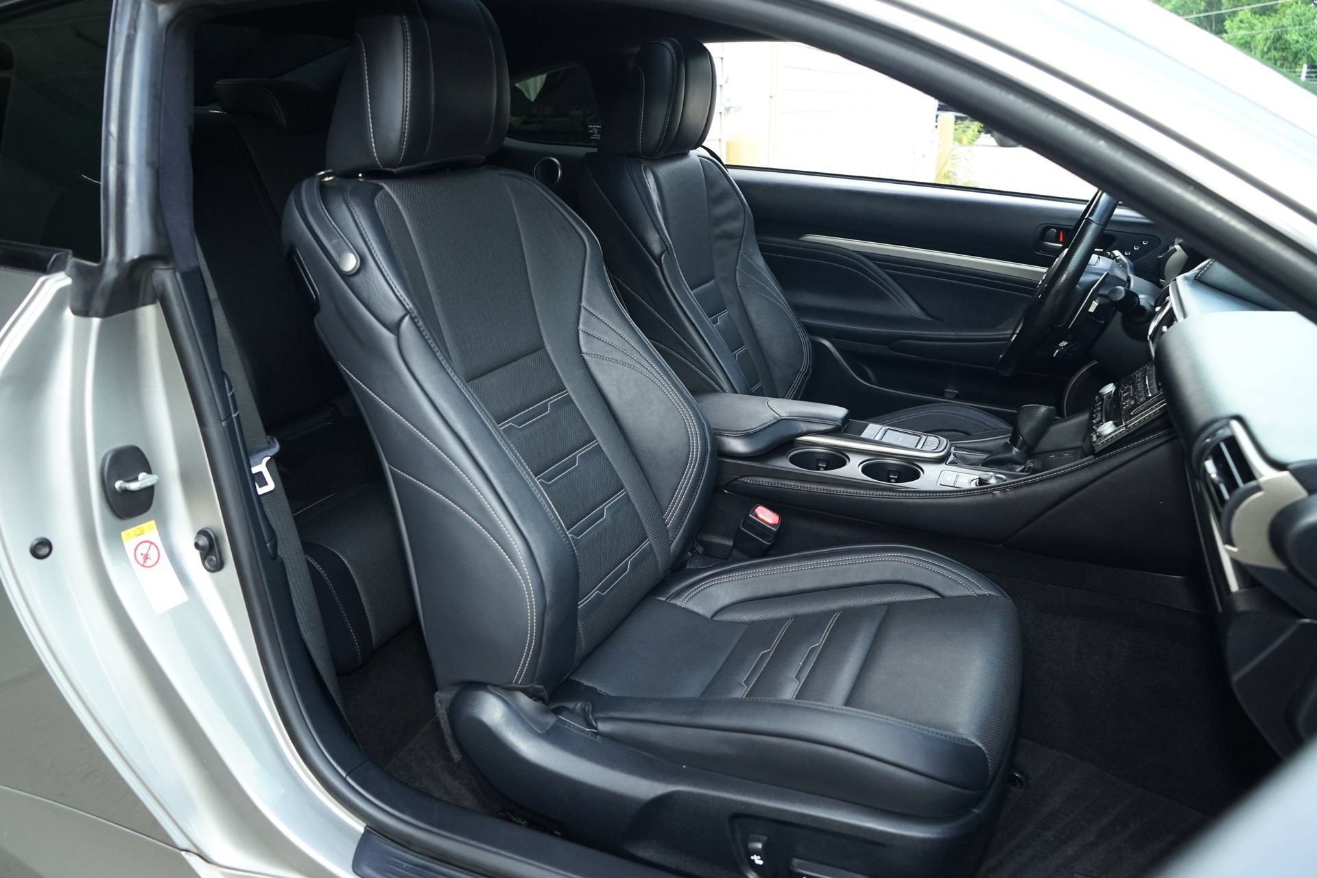 Used 2017 Lexus RC 350 F Sport RWD image 4