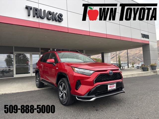 Certified 2023 Toyota RAV4 SE image 1