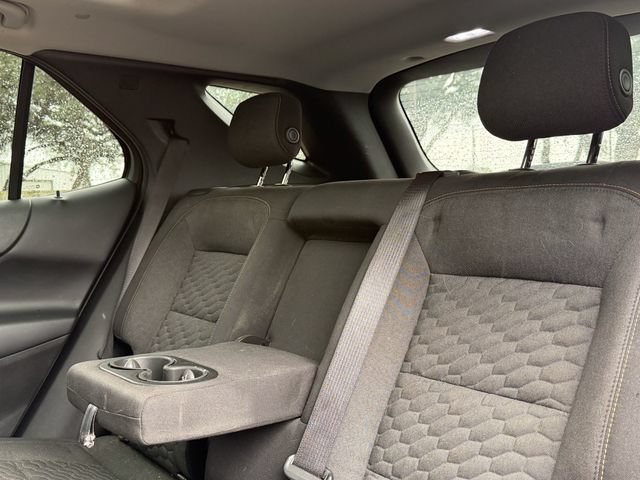 Used 2018 Chevrolet Equinox LT w/ Sun & Infotainment Package FWD image 17