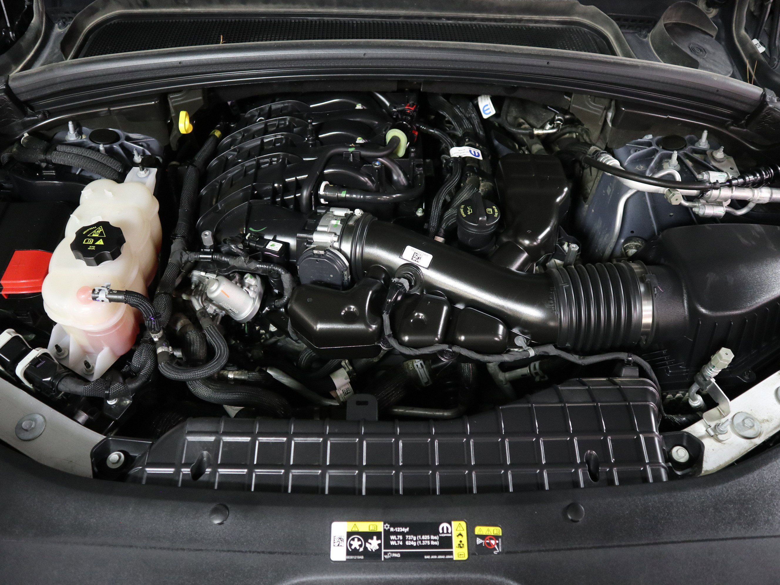 Used 2024 Jeep Grand Cherokee L Laredo image 15