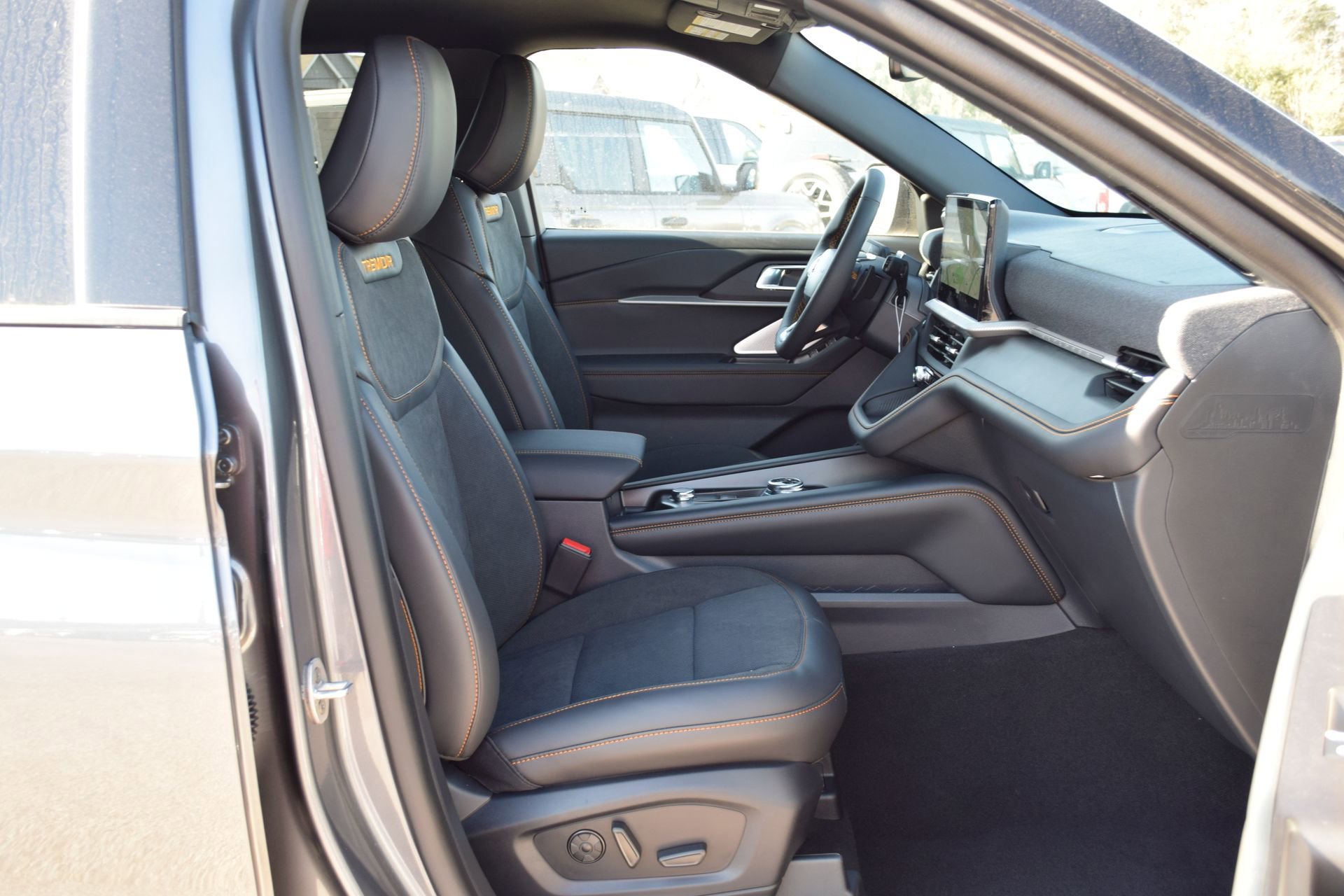 New 2026 Ford Explorer Tremor w/ Tremor Ultimate Package image 25