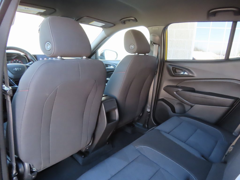 Used 2024 Chevrolet Trax RS w/ Driver Confidence Package image 28