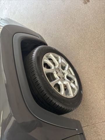 Certified 2024 Jeep Compass Latitude AWD/4WD image 22