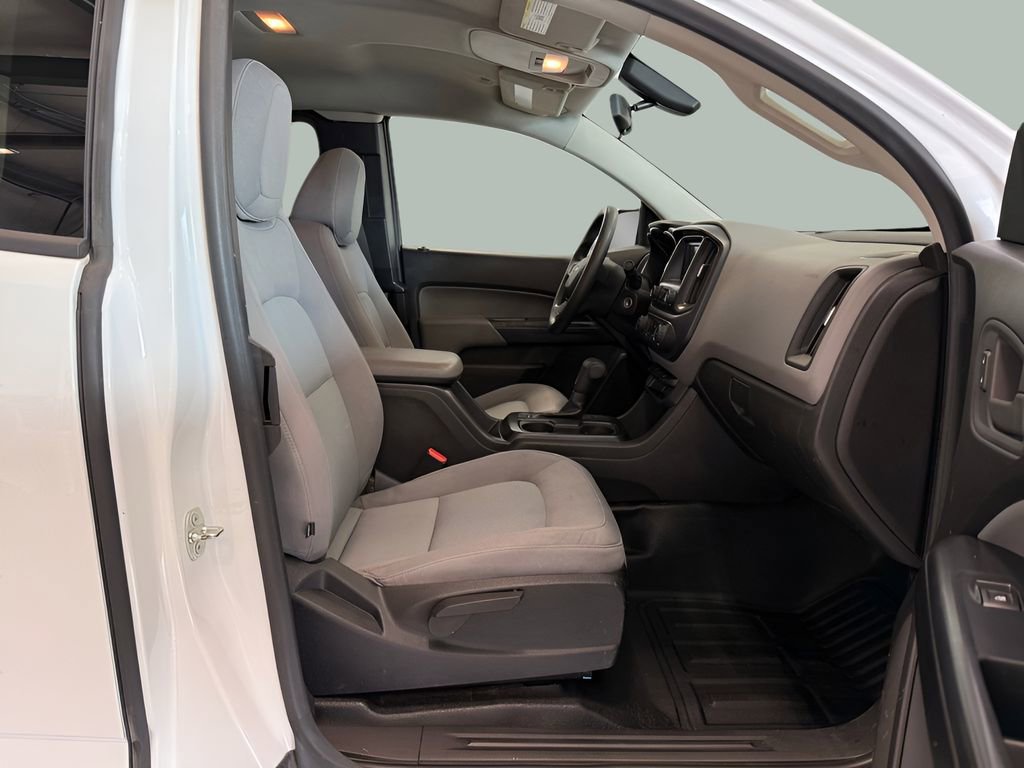 Used 2015 Chevrolet Colorado W/T RWD image 25