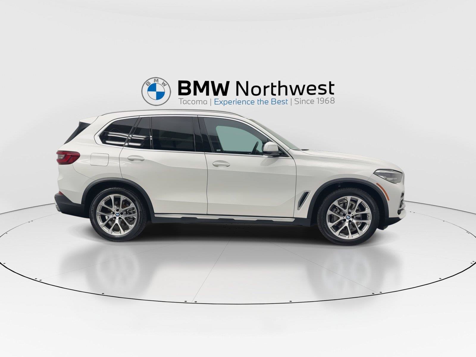 Used 2023 BMW X5 xDrive40i AWD/4WD image 5
