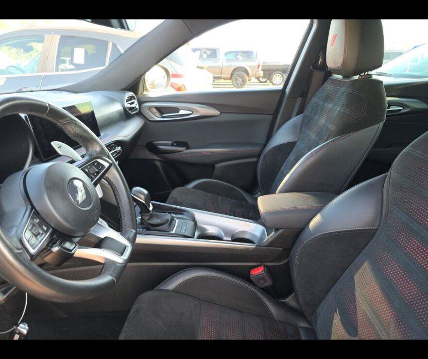 Used 2024 Dodge Hornet R/T w/ Track Pack AWD/4WD image 3