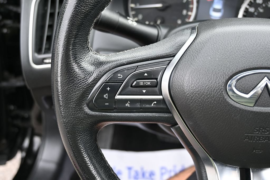 Used 2022 INFINITI Q50 Luxe w/ Cargo Package RWD image 18