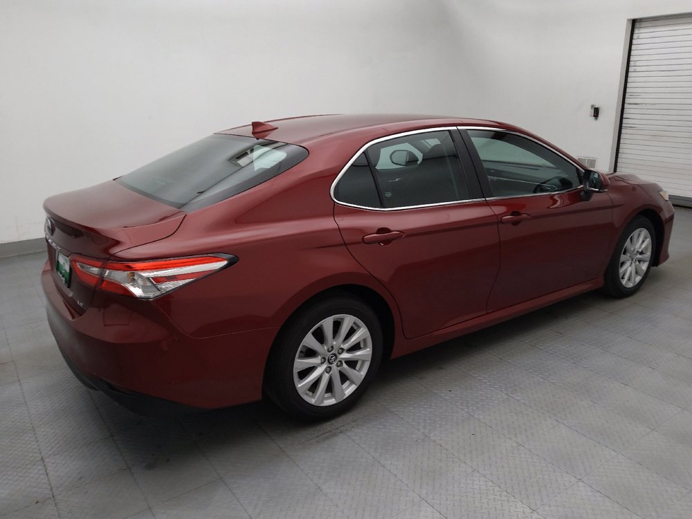 Used 2020 Toyota Camry LE w/ Convenience Package FWD image 10