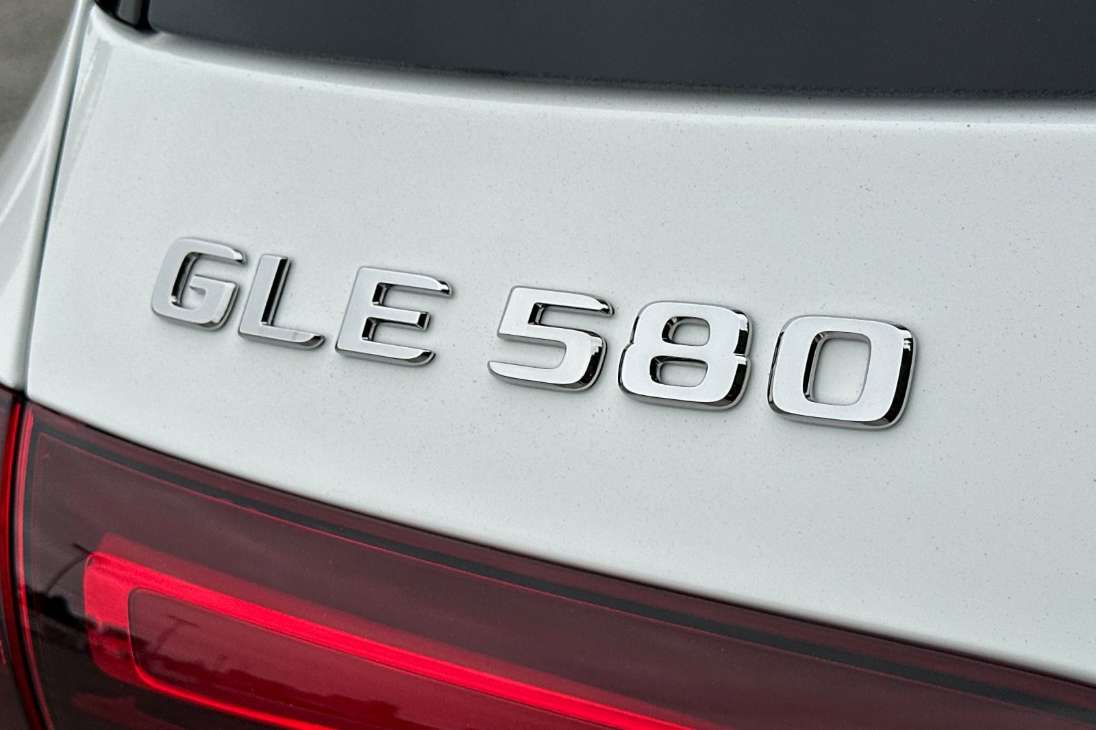 New 2026 Mercedes-Benz GLE 580 4MATIC image 26