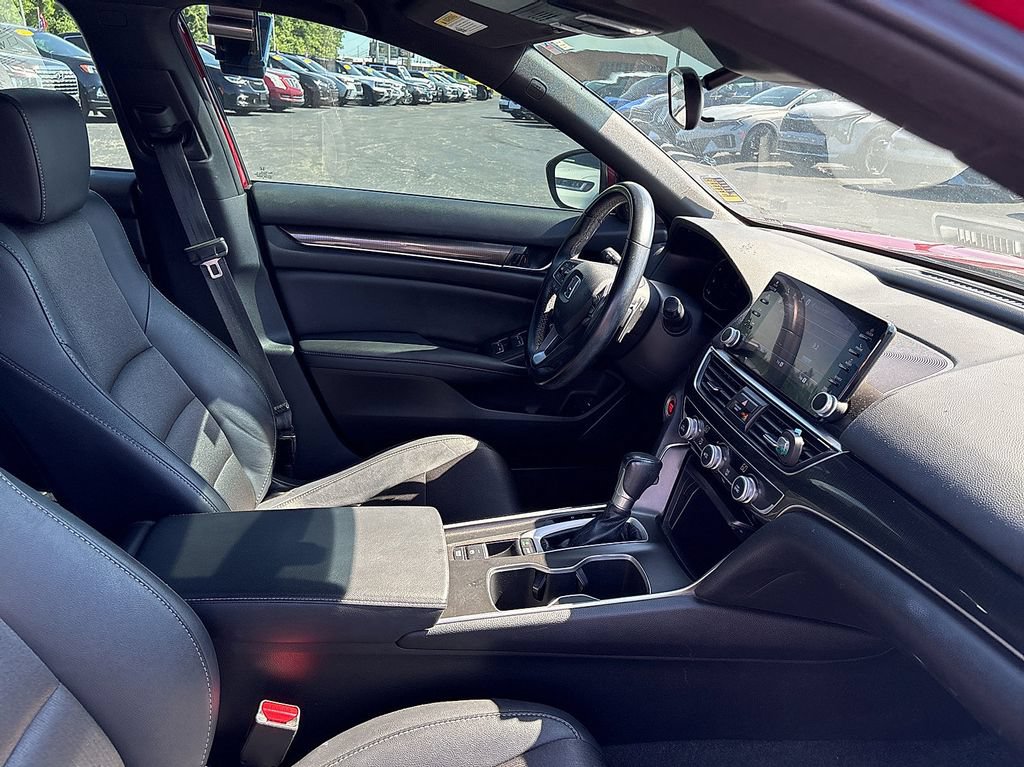 Used 2020 Honda Accord Sport image 7