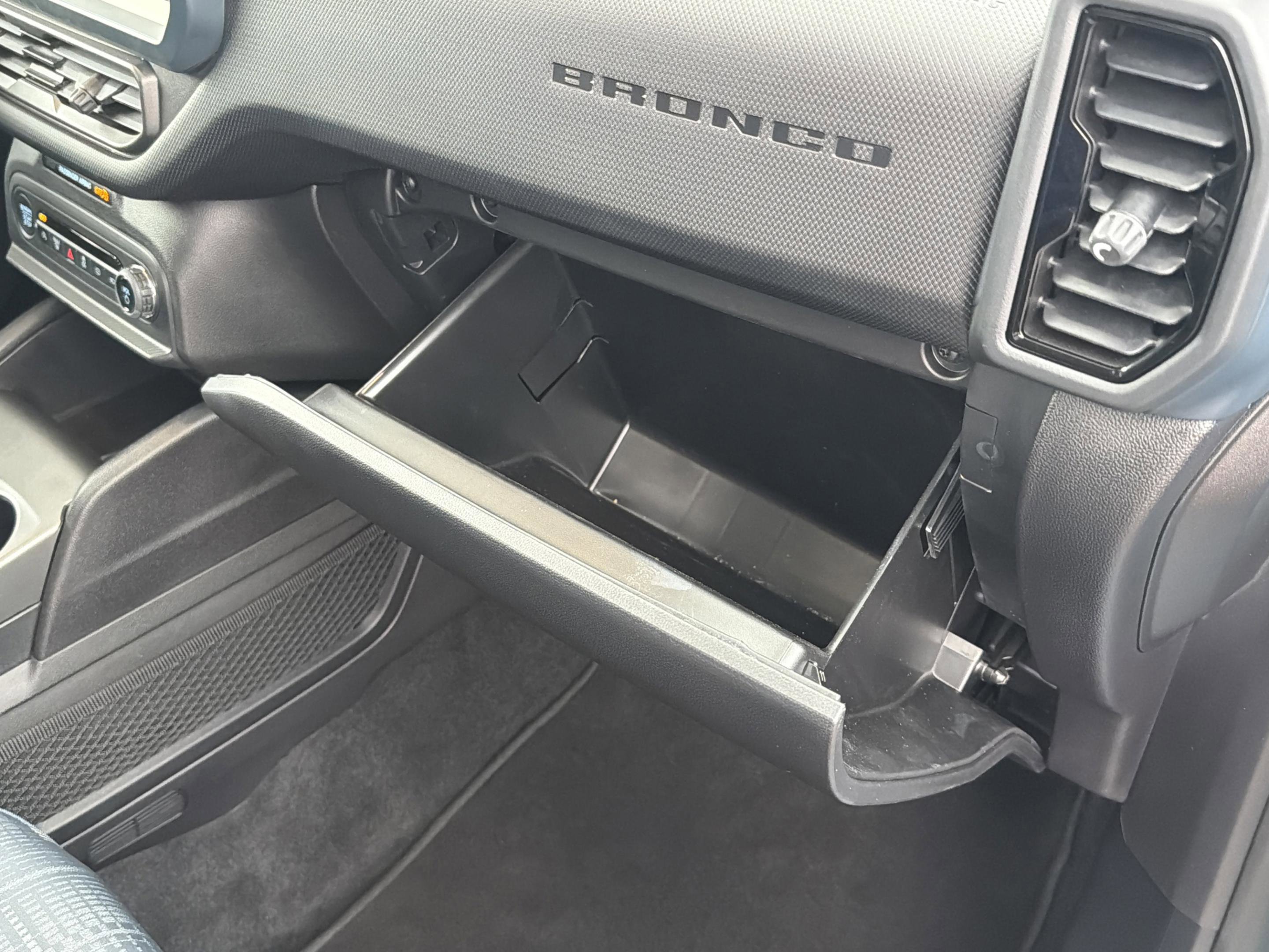 Used 2025 Ford Bronco Sport Heritage w/ Convenience Package image 28