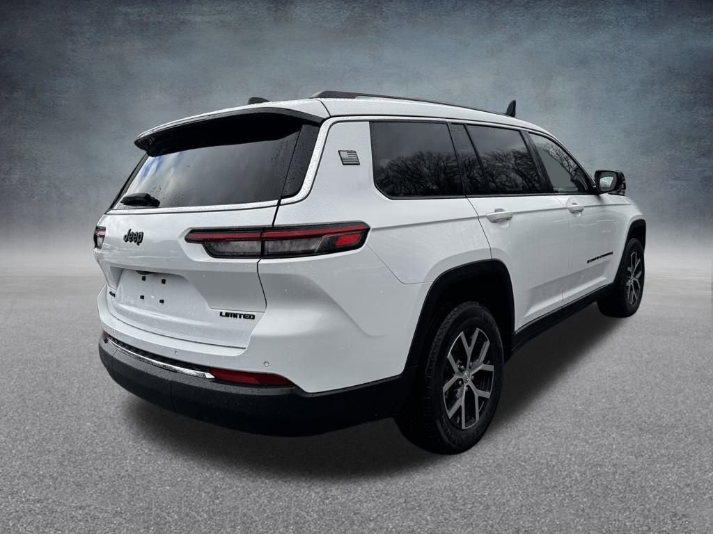 Used 2023 Jeep Grand Cherokee L Limited w/ Trailer Tow Group (B) AWD/4WD image 8