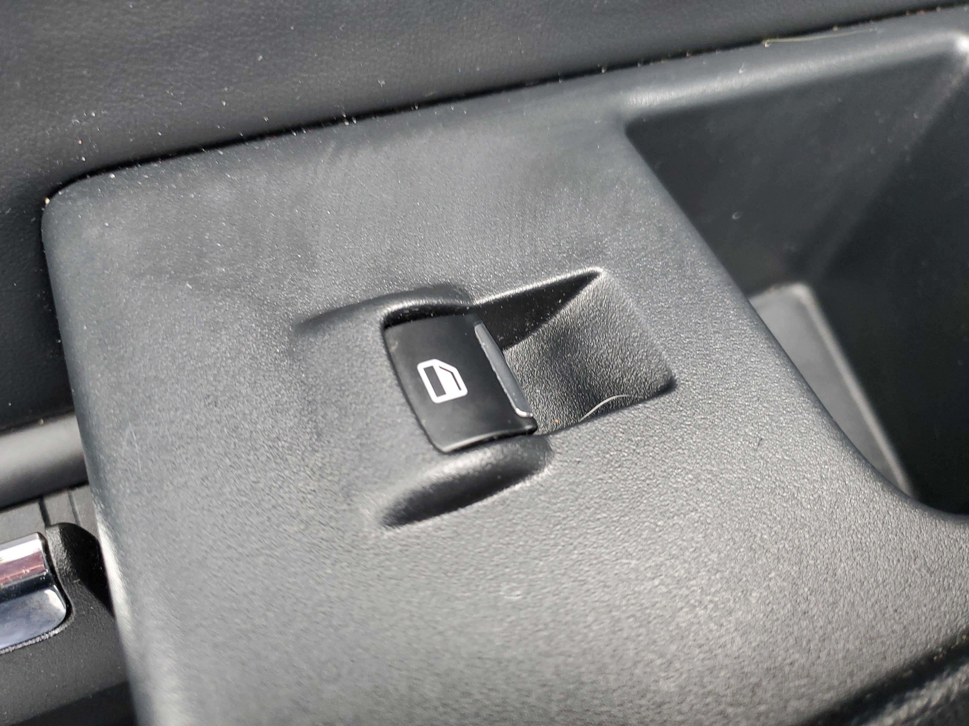 Used 2023 Ford Expedition Max XLT image 16