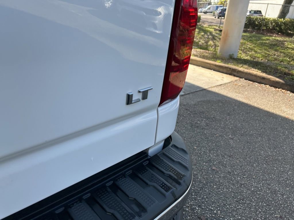 Used 2024 Chevrolet Silverado 2500 LT AWD/4WD image 21