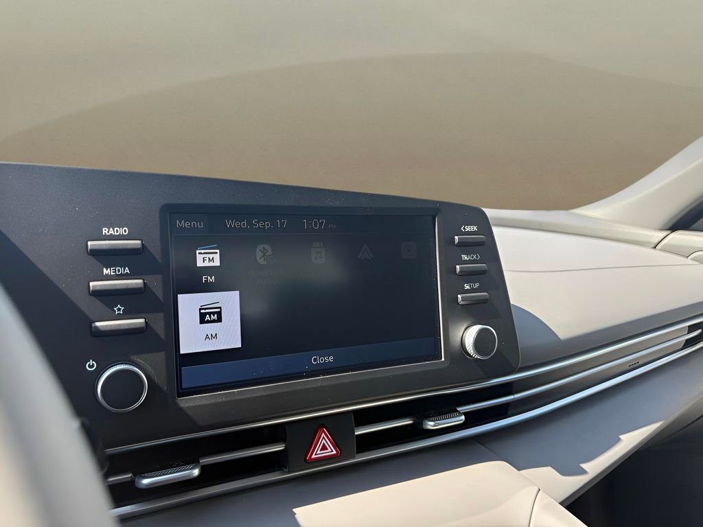 Used 2025 Hyundai Elantra Sport w/ Cargo Package FWD image 14