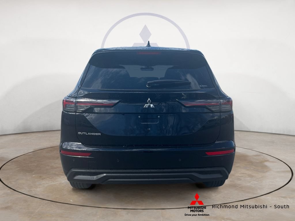 New 2026 Mitsubishi Outlander ES AWD/4WD image 4