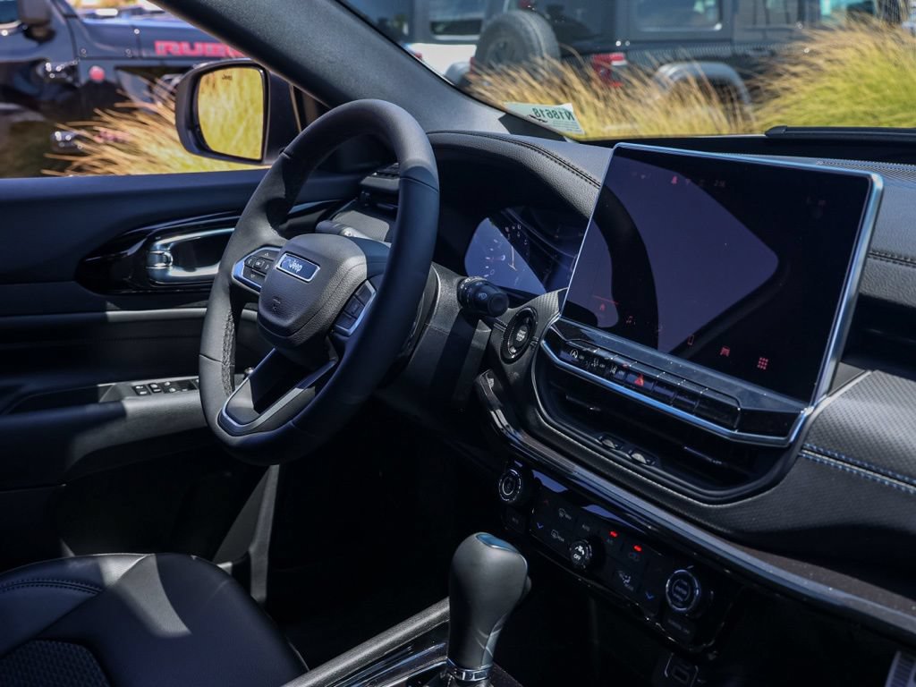 New 2026 Jeep Compass Latitude AWD/4WD image 20