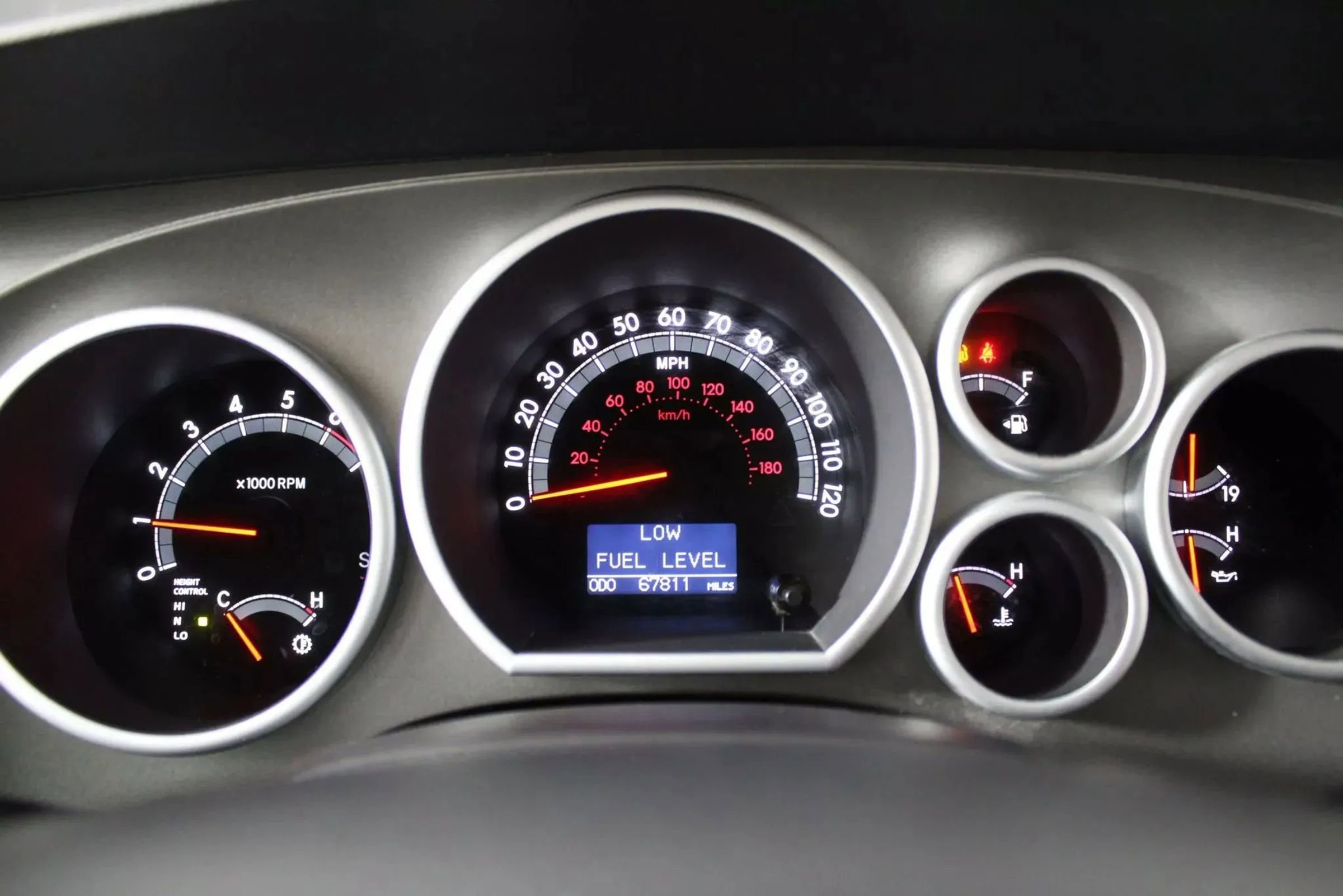 Used 2016 Toyota Sequoia Platinum image 14