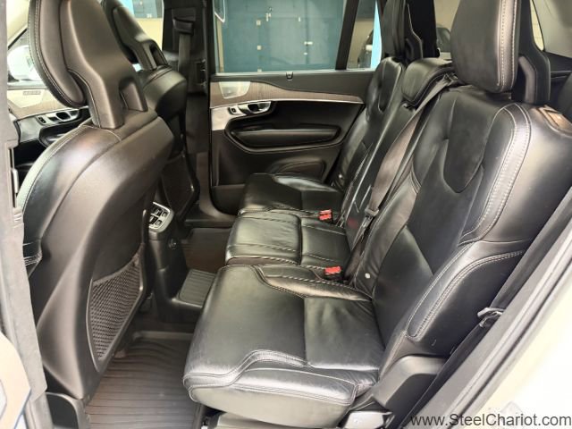 Used 2021 Volvo XC90 T8 Inscription w/ Lounge Package image 13
