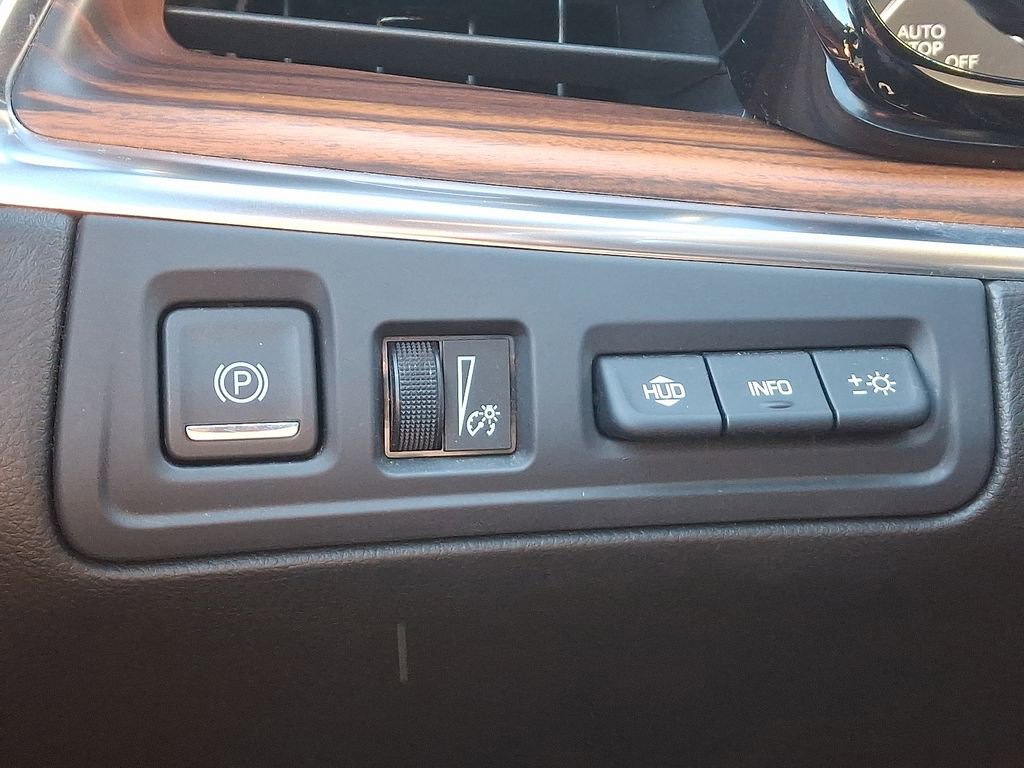 Certified 2025 Cadillac XT5 Premium Luxury w/ Technology Package image 24