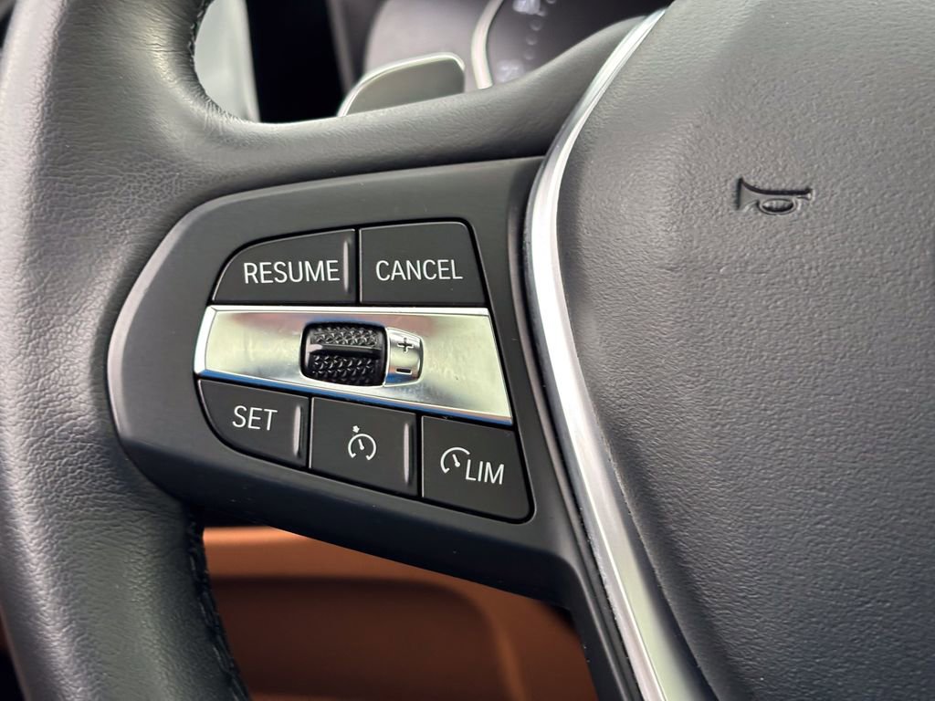 Certified 2022 BMW 330i xDrive Sedan w/ Driving Assistance Package AWD/4WD image 28