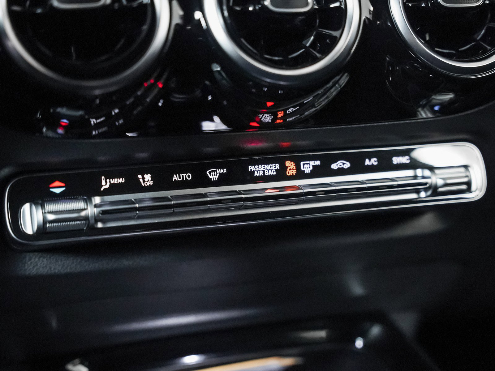 Certified 2026 Mercedes-Benz GLA 250 image 18