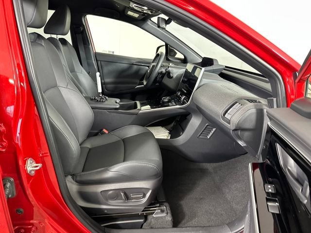 Used 2024 Subaru Solterra Limited image 28