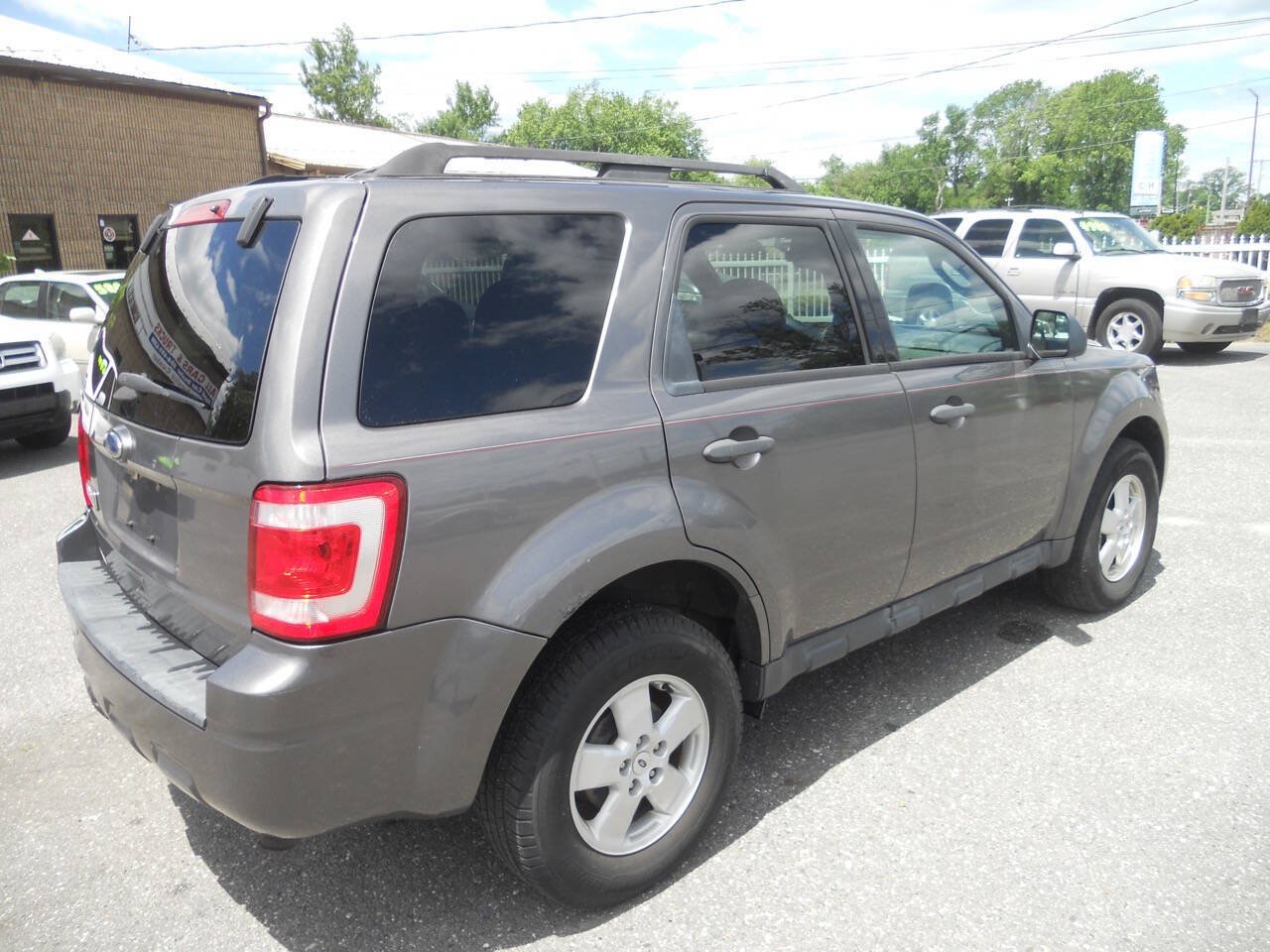 Used 2011 Ford Escape XLT w/ 202A Rapid Spec Order Code FWD image 7