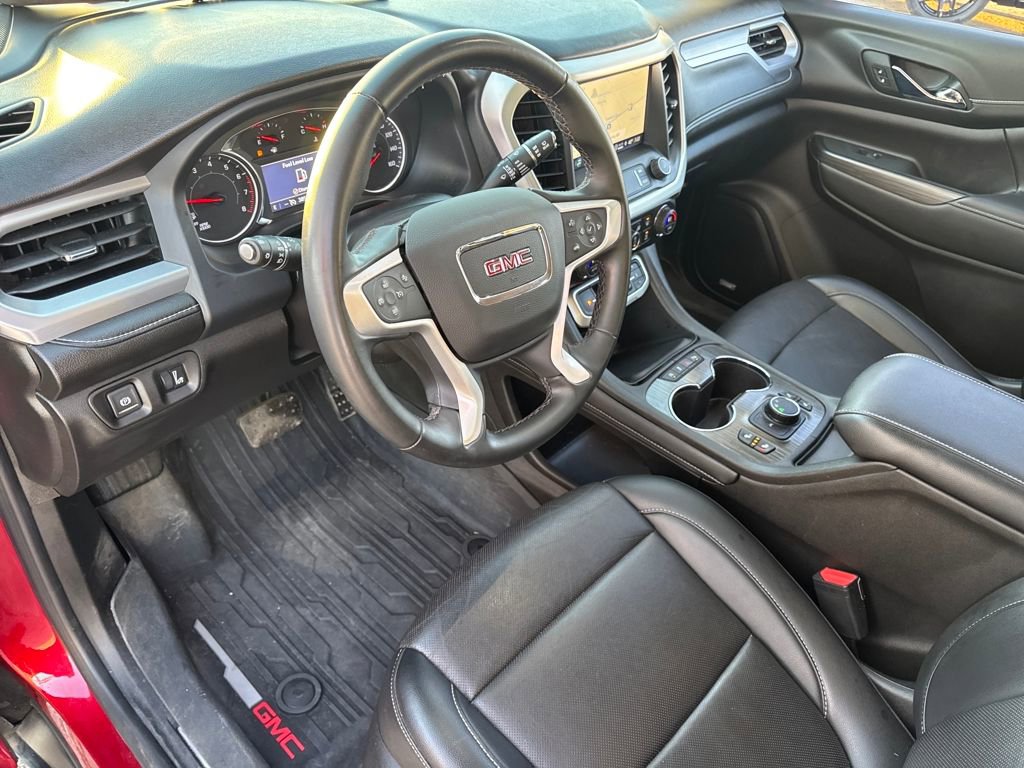 Used 2023 GMC Acadia SLT image 19